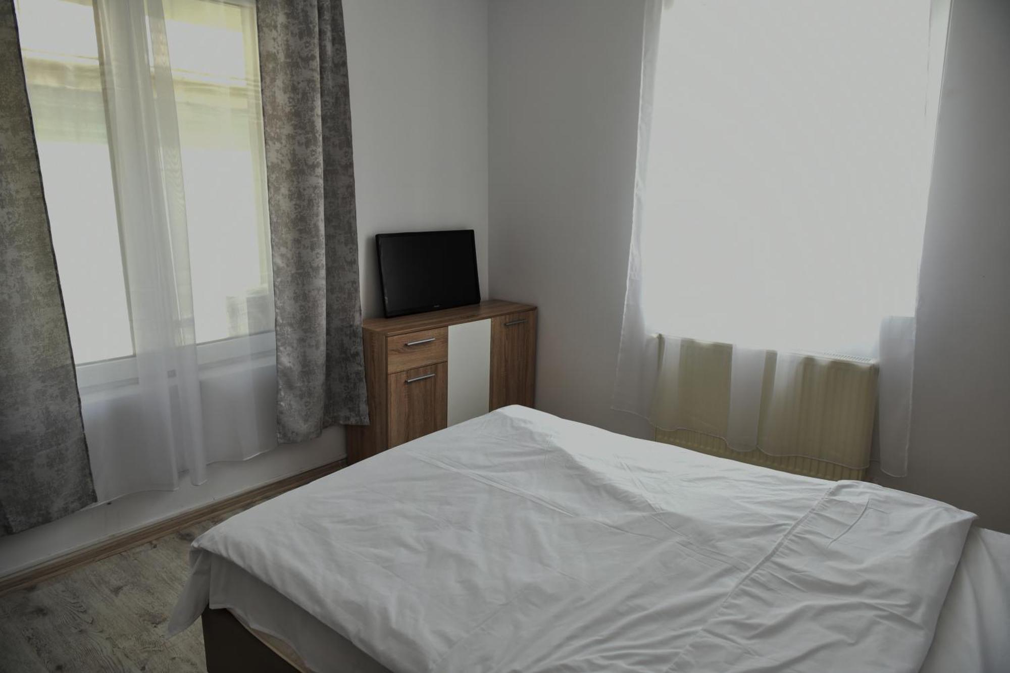 Apartament'S Moise トゥルダ エクステリア 写真