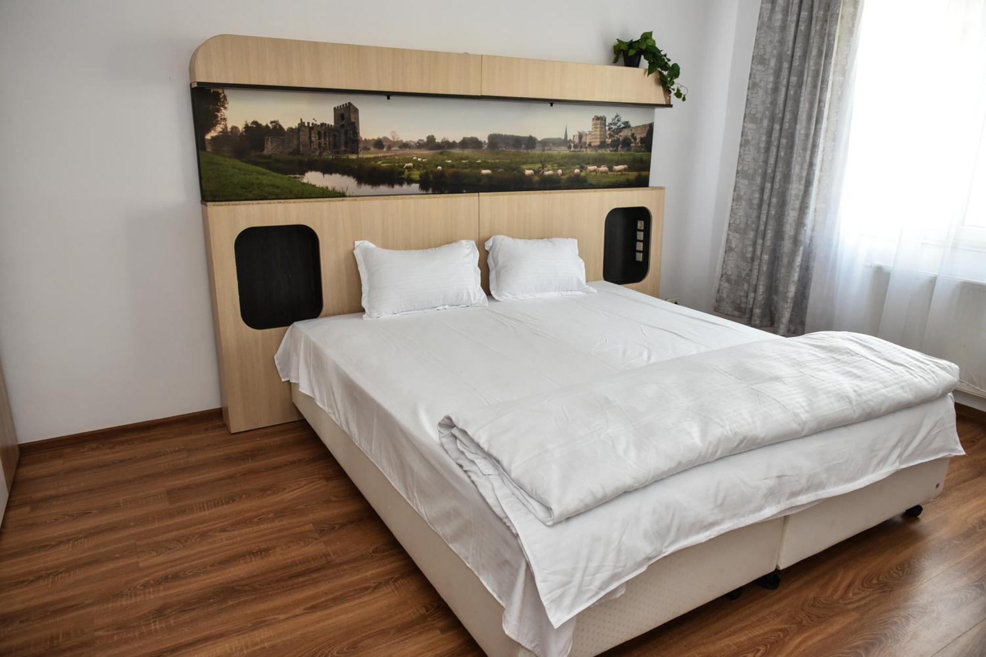 Apartament'S Moise トゥルダ エクステリア 写真
