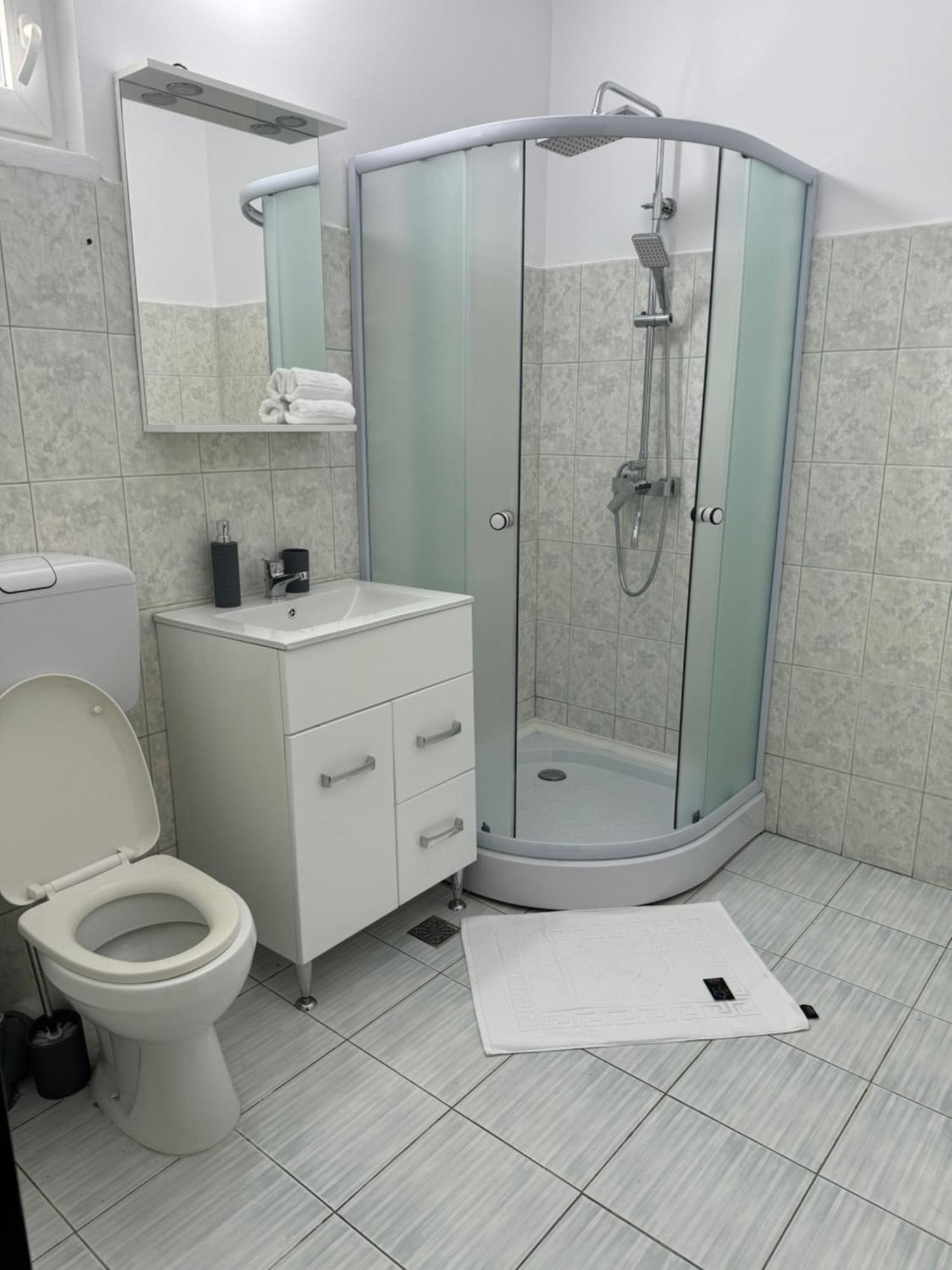 Apartament'S Moise トゥルダ エクステリア 写真