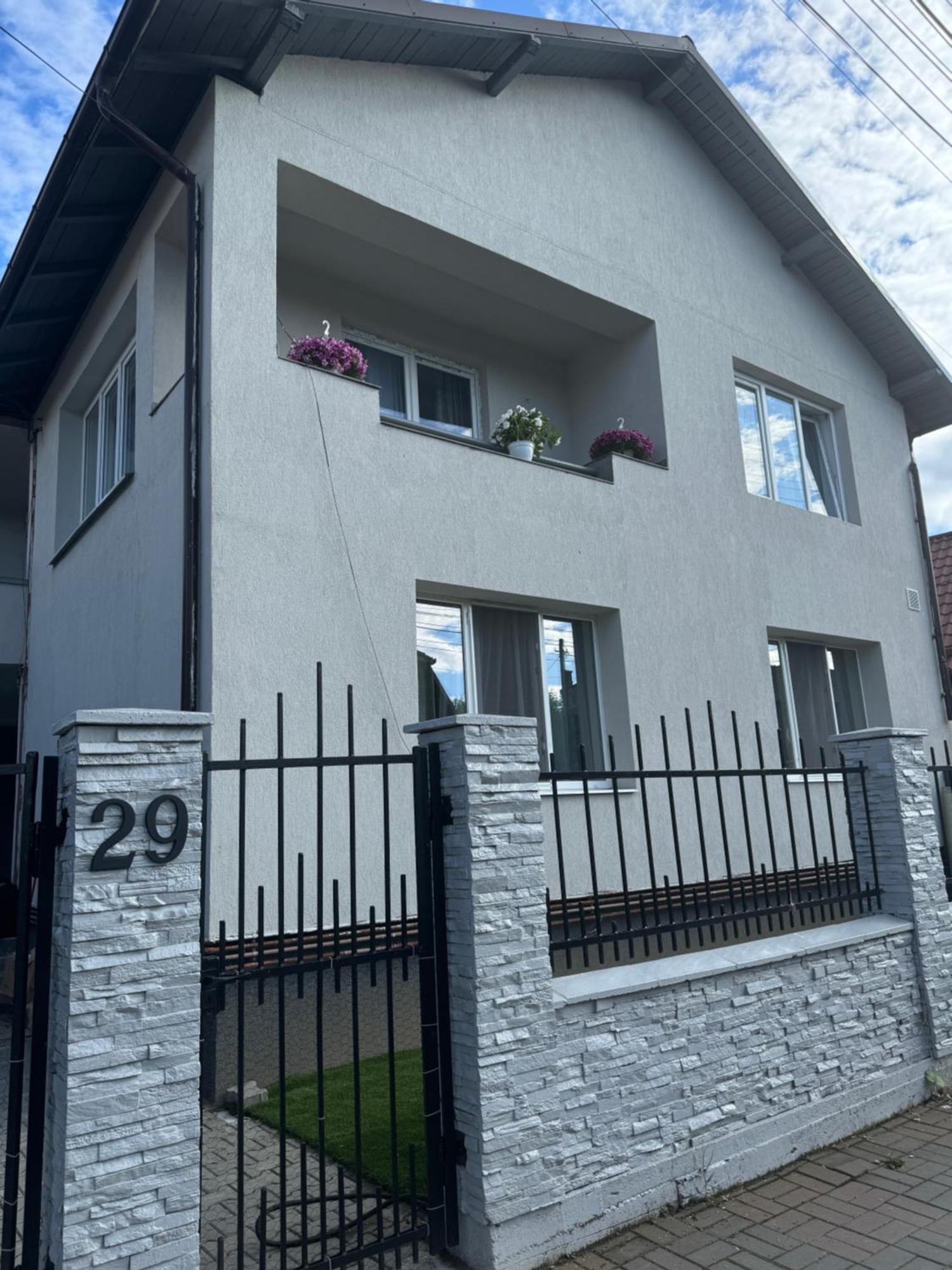 Apartament'S Moise トゥルダ エクステリア 写真